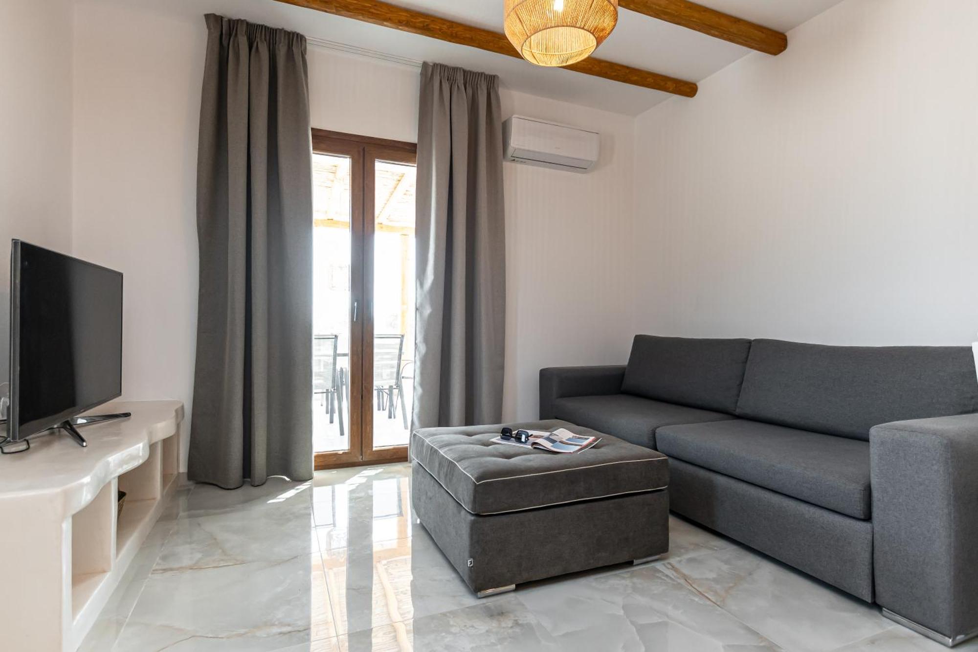 Naxos Beachwalk Villa Plaka Maragkas Eksteriør bilde